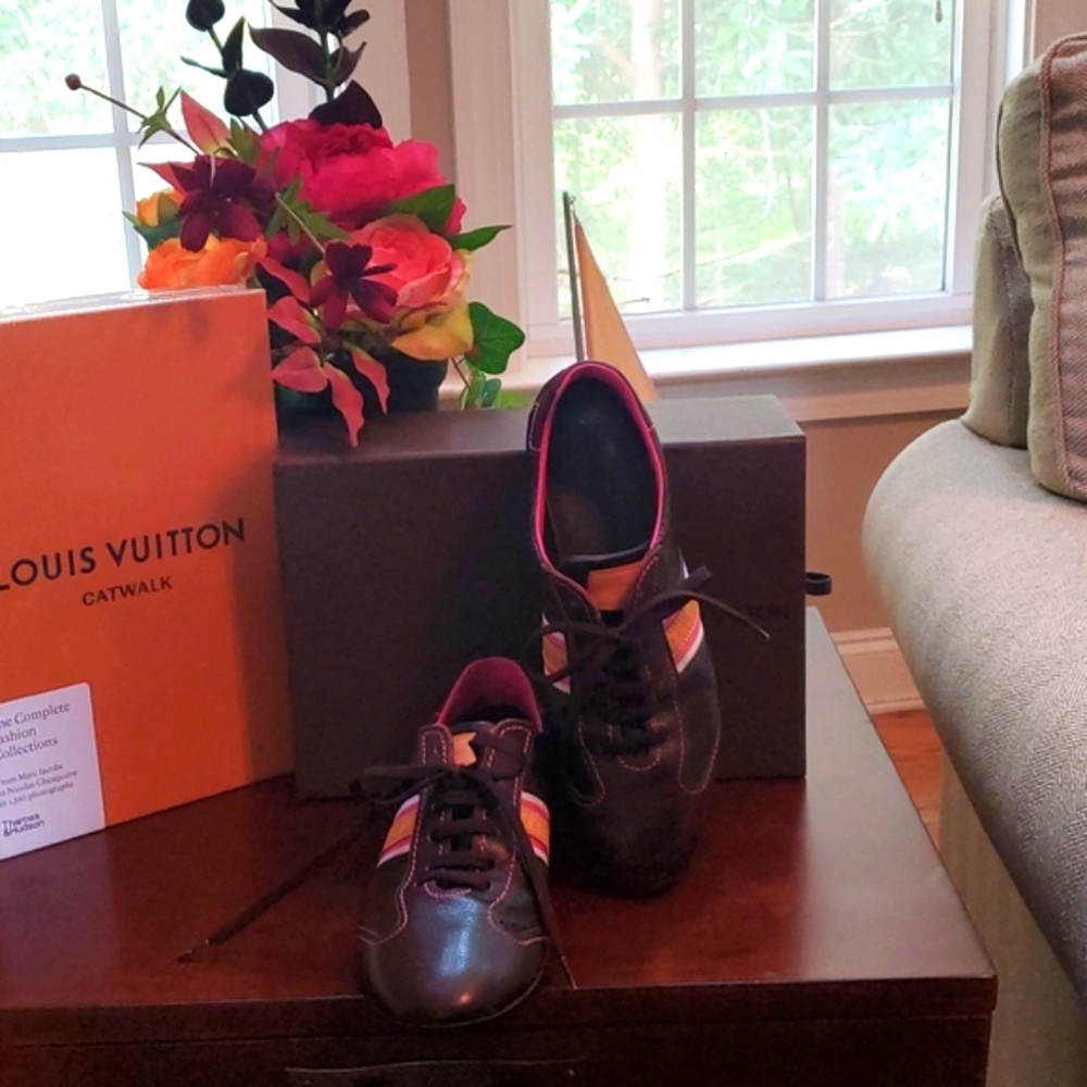 Louis Vuitton Sneakers